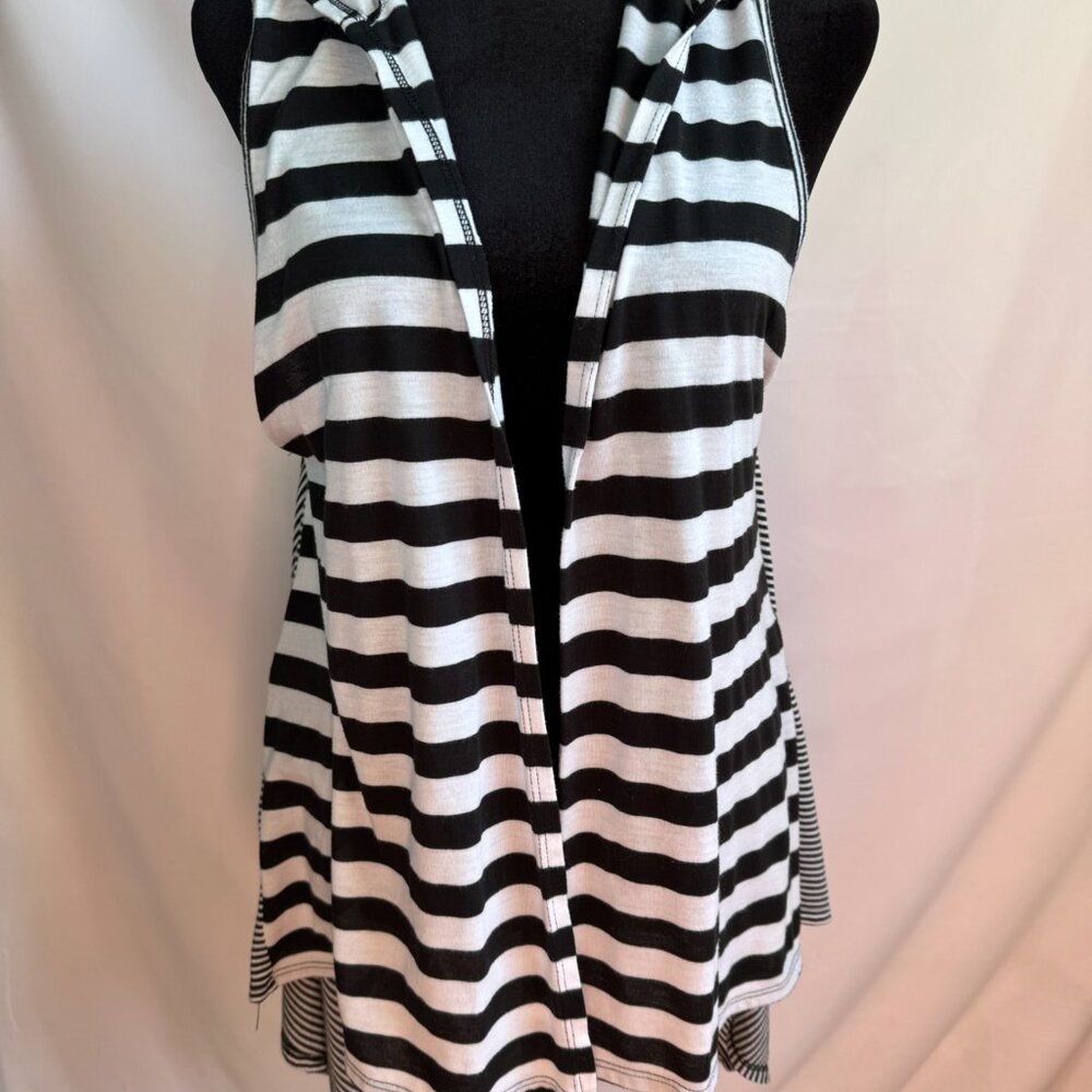 Loop 18 Hooded Sleeveless Lightweight Cardigan Blk/Wh Striped Sz 13-15 Jr